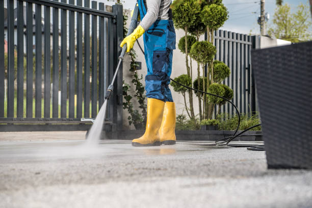 Post-Construction Pressure Washing in Seymour, TX